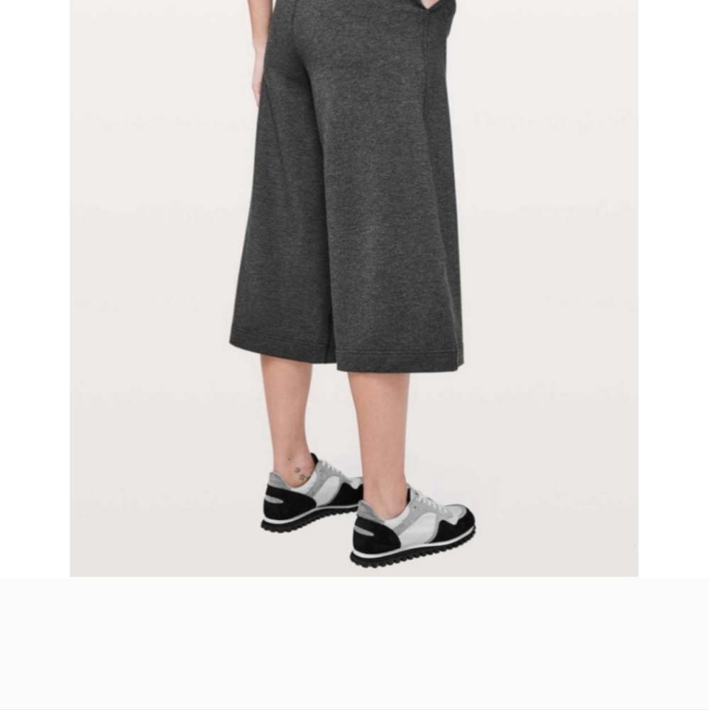 Lululemon Wide Leg Culottes High Rise 6 - Picture 6 of 6